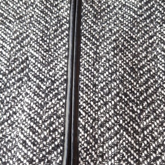 Betsey Johnson Transitional Black and White Tweed Jacket Coat Size S Statement - Picture 8 of 15